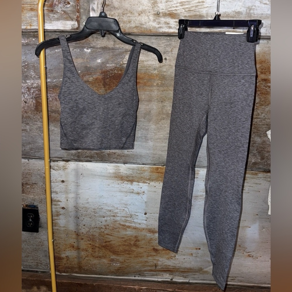 Gilly hicks Women's Activewear Set